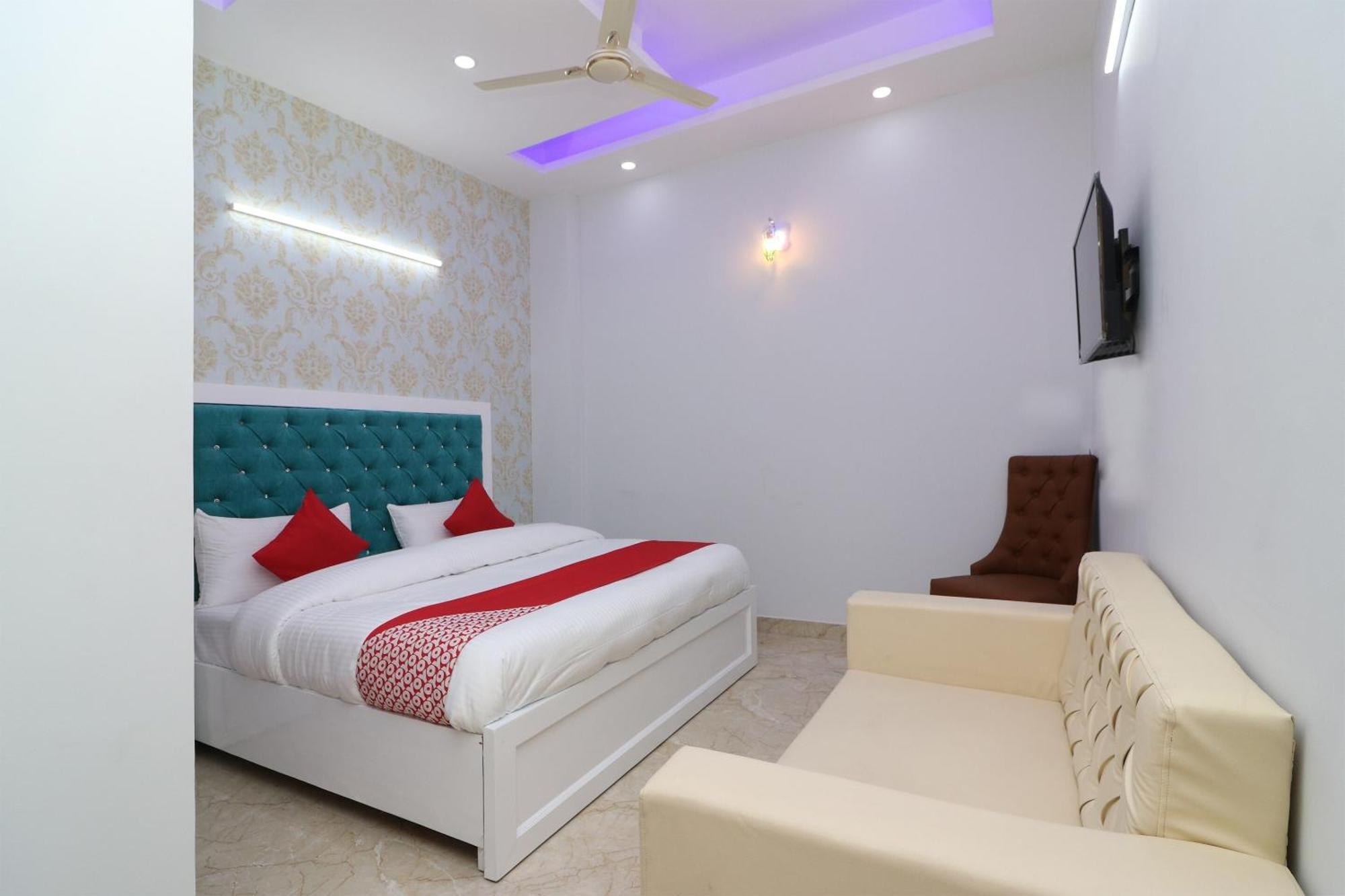 Hotel O The Grand Palace Ghaziabad Exterior photo